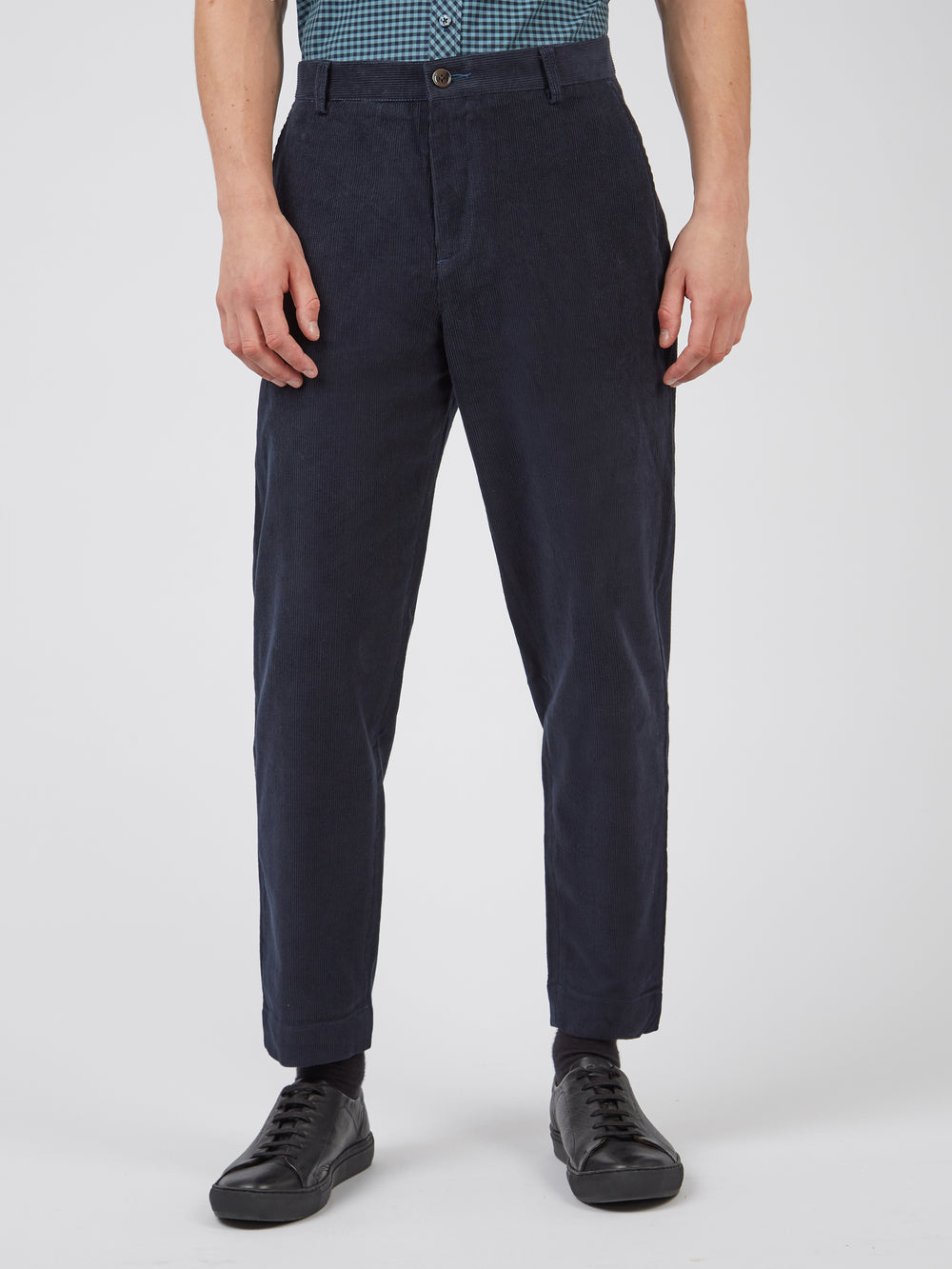 Ben Sherman Tapered Corduroy Housut Mustat | 5160-PRLOH